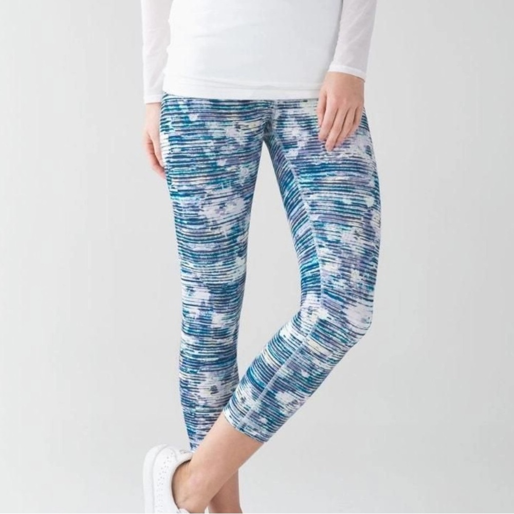 Lululemon Patterned Wunder Under Luon Legging 8 - image 1